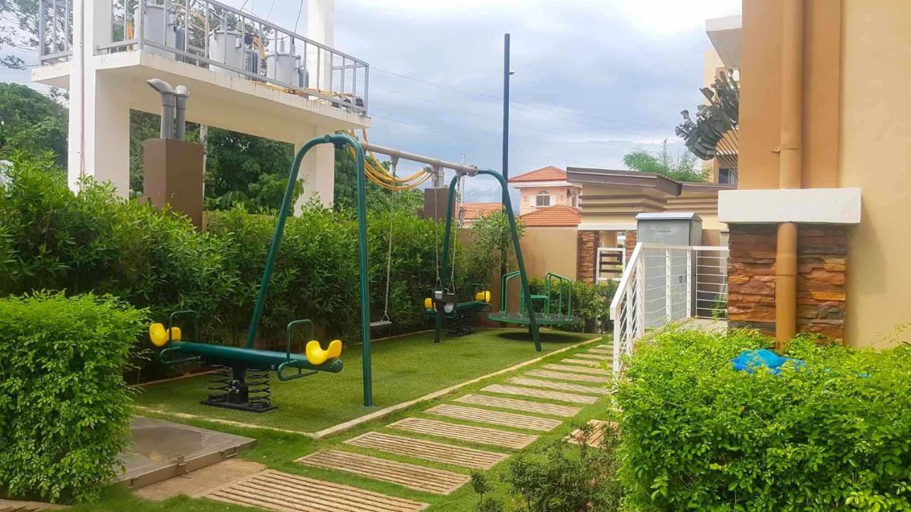 2 Bedroom And Studio Apartments With Private Pool And Gym In Vista Manors Verdant Puerto Princesa Екстер'єр фото