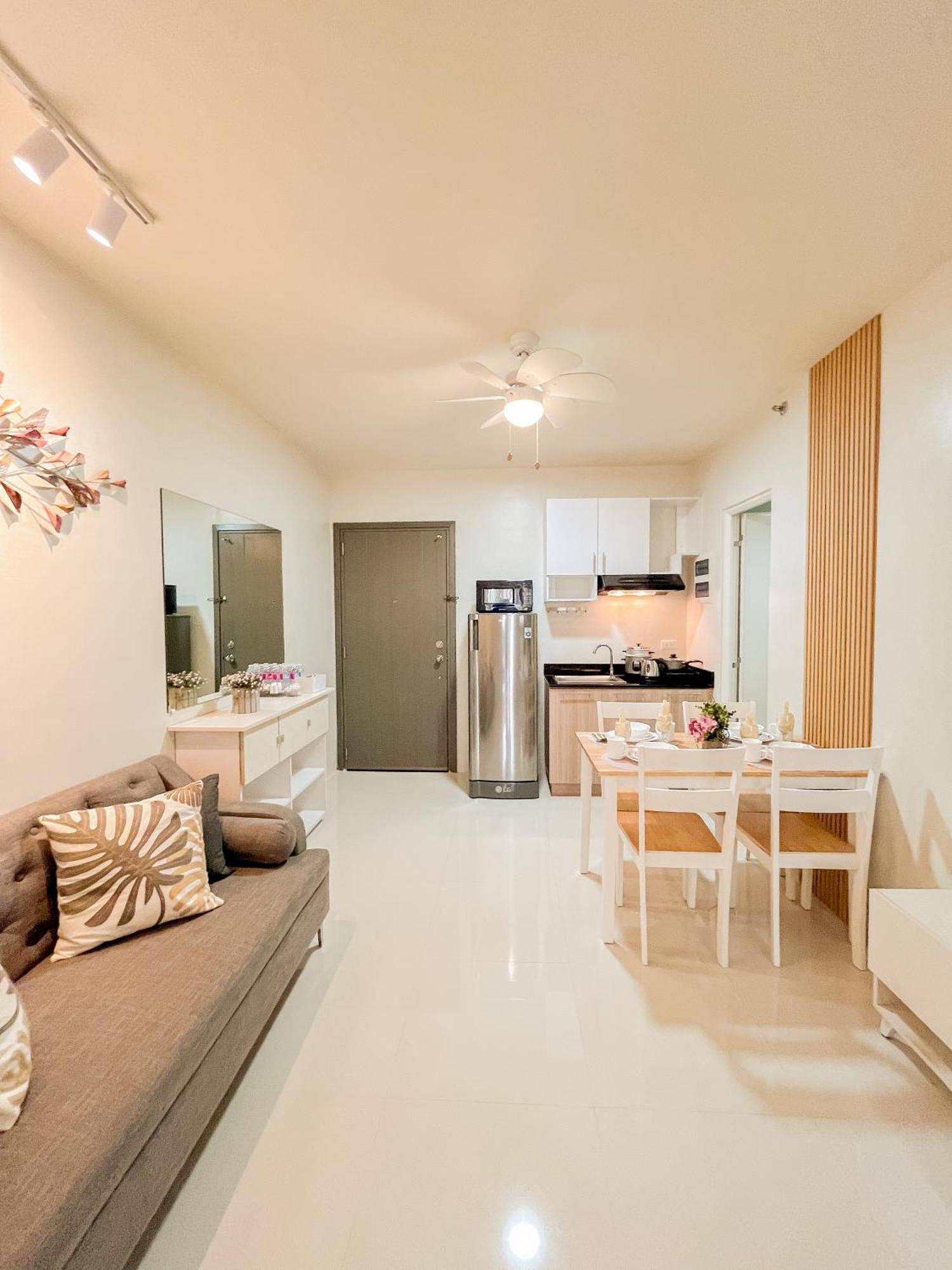 2 Bedroom And Studio Apartments With Private Pool And Gym In Vista Manors Verdant Puerto Princesa Екстер'єр фото