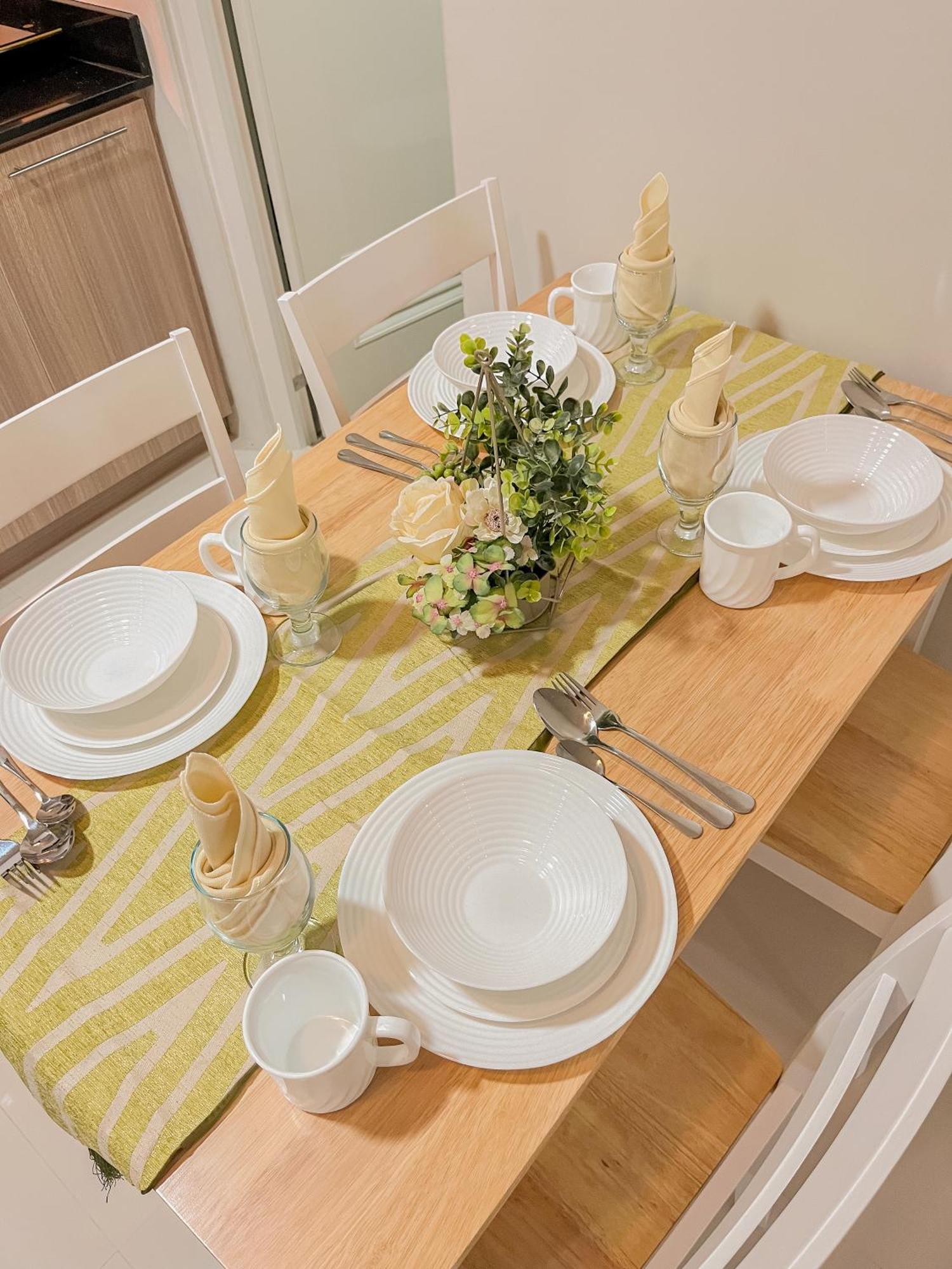 2 Bedroom And Studio Apartments With Private Pool And Gym In Vista Manors Verdant Puerto Princesa Екстер'єр фото